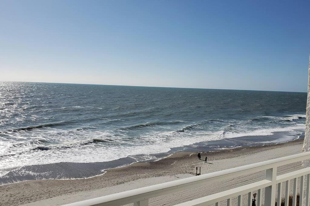 Ocean Front Comfy Condo W/Kitchen, Sleeps 4, Snowbird Paradise Myrtle Beach Eksteriør billede