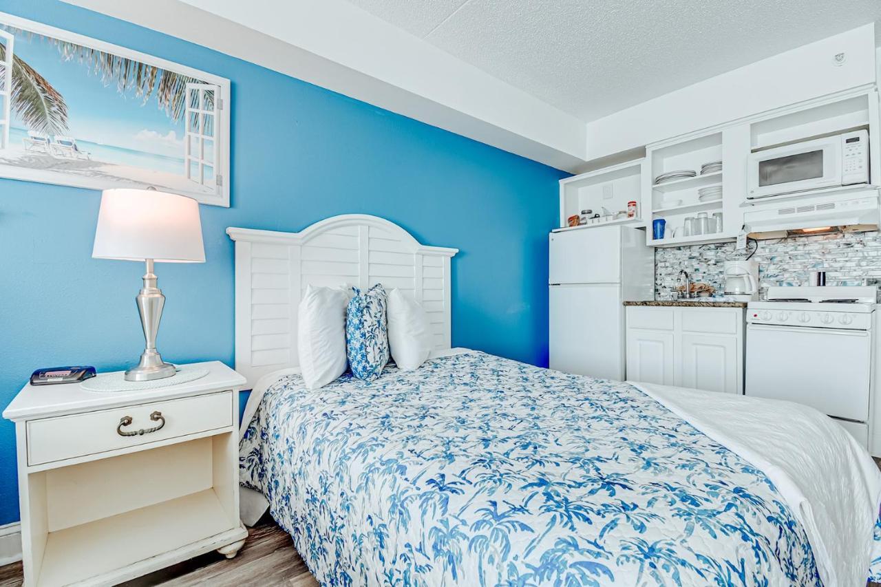Ocean Front Comfy Condo W/Kitchen, Sleeps 4, Snowbird Paradise Myrtle Beach Eksteriør billede
