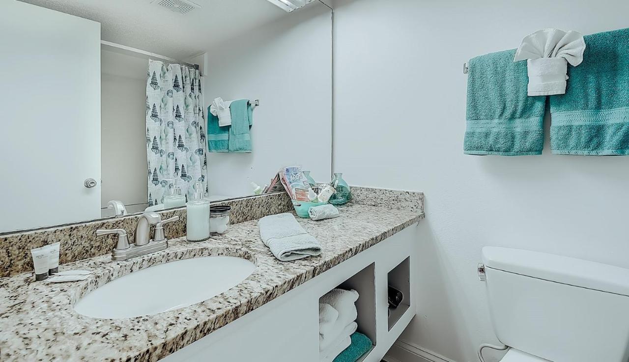 Ocean Front Comfy Condo W/Kitchen, Sleeps 4, Snowbird Paradise Myrtle Beach Eksteriør billede